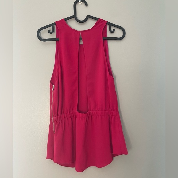 Wilfred Tank with an Open back Size XS Pink Colour - Picture 8 of 8